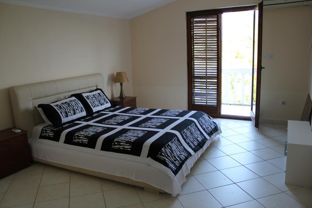4M Apartments Petrovac Phòng bức ảnh